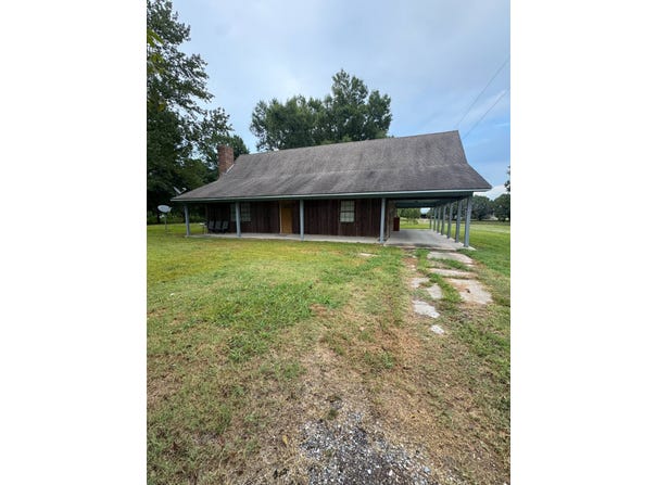 667 Byson Road, Tallulah, LA 71282