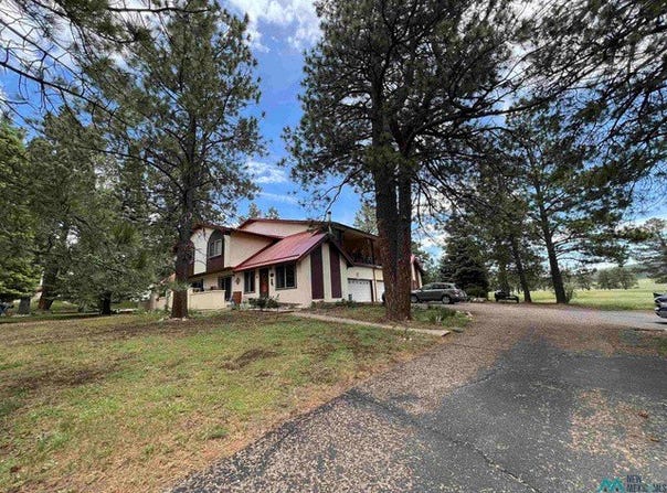 13 PENDARIES VILLAGE Ln, Rociada, NM 87742