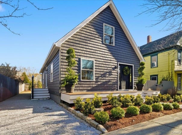 336 2ND Street, Greenport, NY 11944