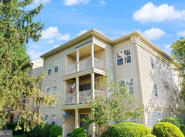 1025 GARDENVIEW Loop, WOODBRIDGE, VA 22191