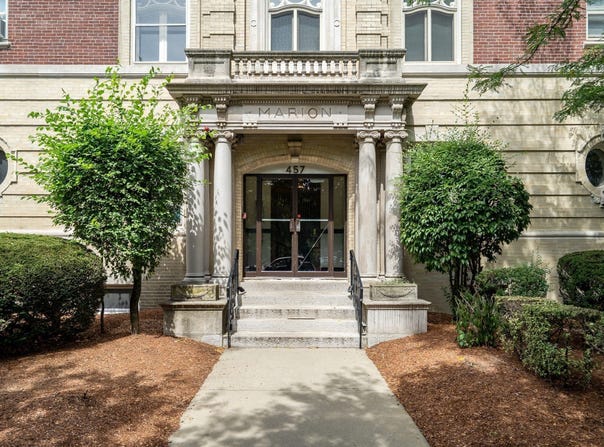 457 Washington 2, Newton, MA 02458