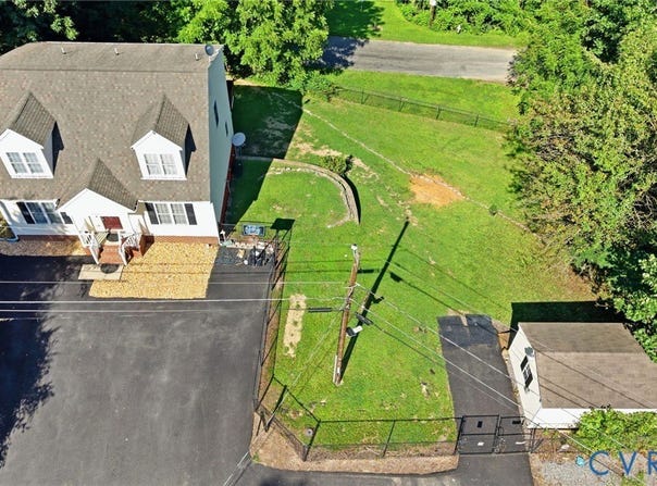 6401 Poplar Rd, New Kent, VA 23141