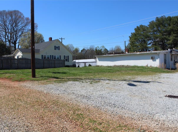 11625 Nc 801 Hwy, Mt Ulla, NC 28125