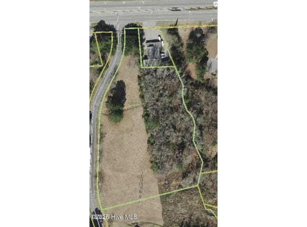 Santree Drive, Williamston, NC 27892