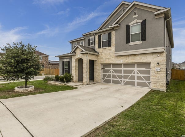 200 RUSTIC SPGS, Universal City, TX 78148
