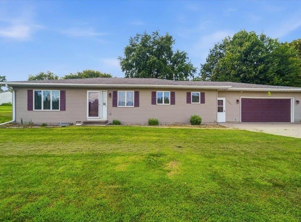 1002 7th Street, Eldora, IA 50627