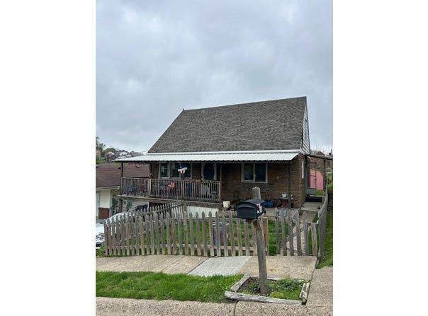 243 Booker, Weirton, WV 26062