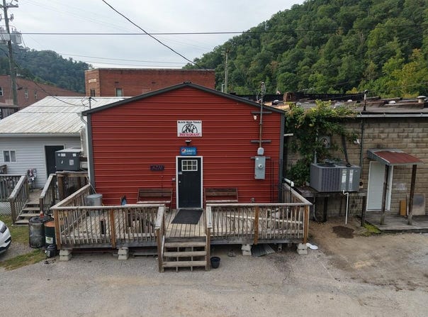 121 Grace Street, Delbarton, WV 25670