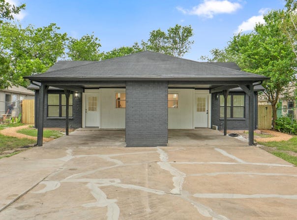 8203 Colony Loop Dr, Austin, TX 78724