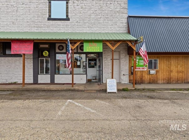 20 & 40 E Central Blvd, Cambridge, ID 83610