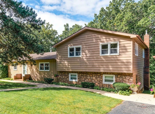 39152 N West End Drive, Spring Grove, IL 60081