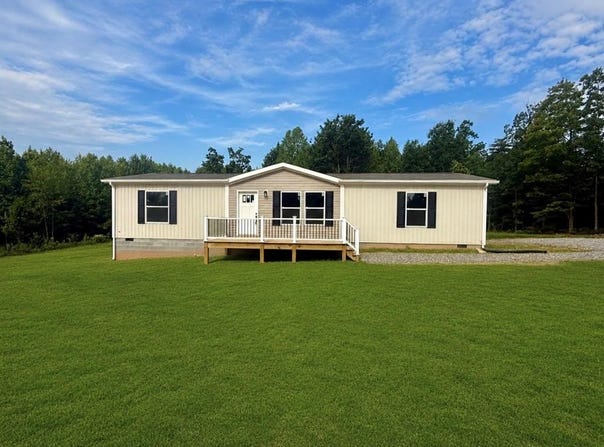12725 Thomas Jefferson Hwy, Pamplin, VA 23958