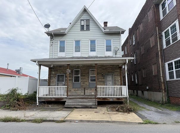 515-515 1/2 Somerset, Johnstown, PA 15901