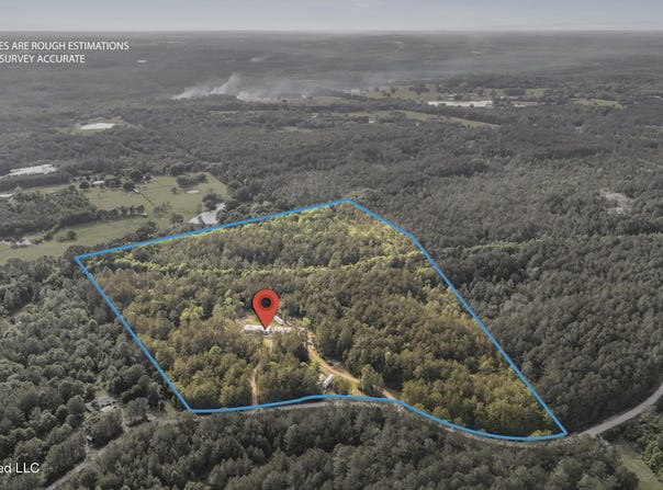 Saint Angelo, Poplarville, MS 39470