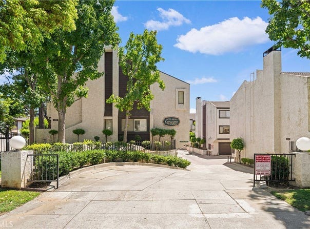 454 W Huntington Drive, Arcadia, CA 91007