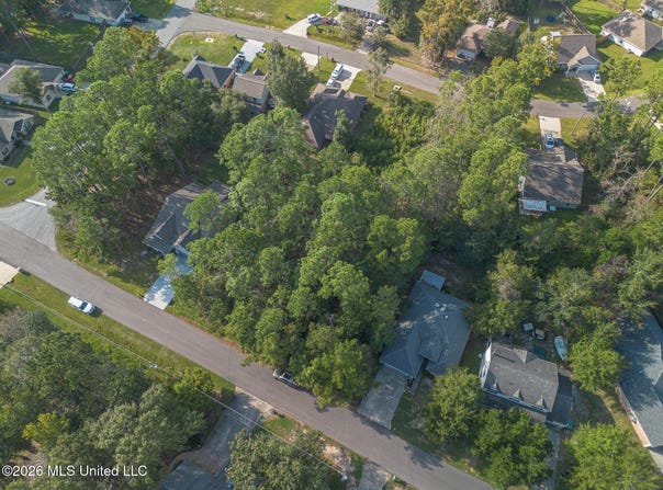 7446 Ieke Drive, Diamondhead, MS 39525