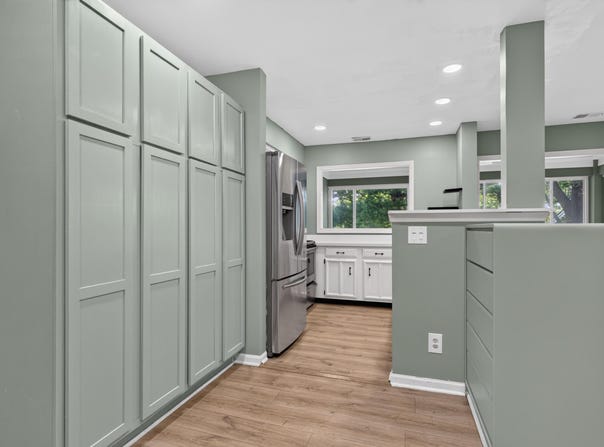 395 Redding Road, Lexington, KY 40517