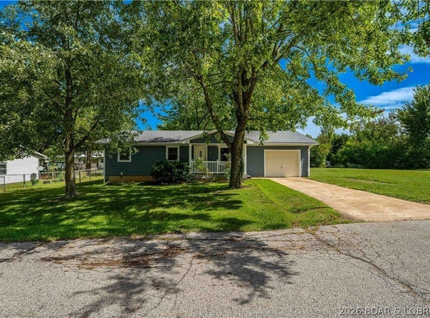510 Ava Avenue, Eldon, MO 65026