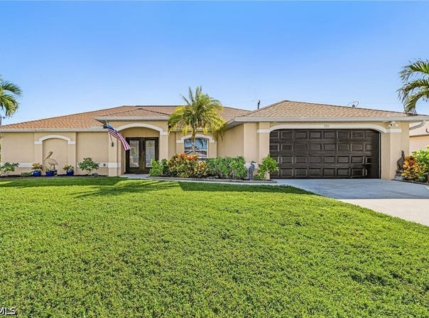 3217 SW 12th Avenue, Cape Coral, FL 33914