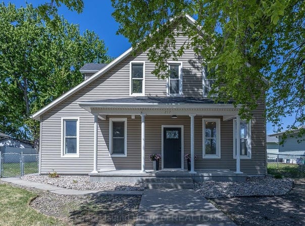 217 8th Street, St. Paul, NE 68873