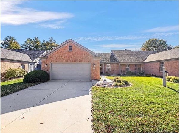 1608 N Lakeside Drive, Champaign, IL 61821