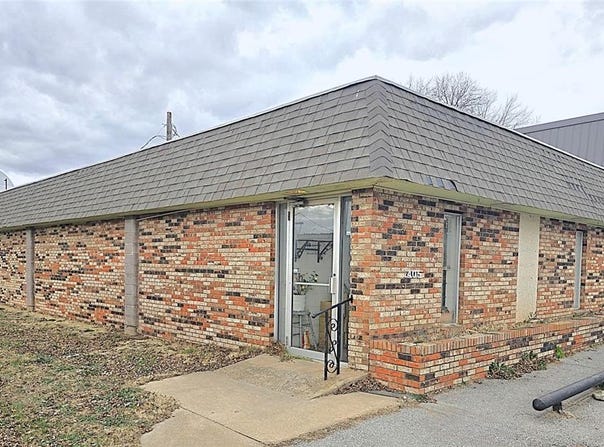 405 N Harmon Avenue, Watonga, OK 73772