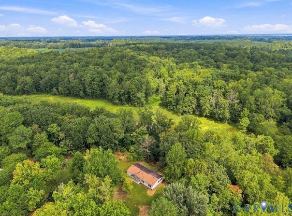 977 Burchs Mill Road, Urbanna, VA 23175