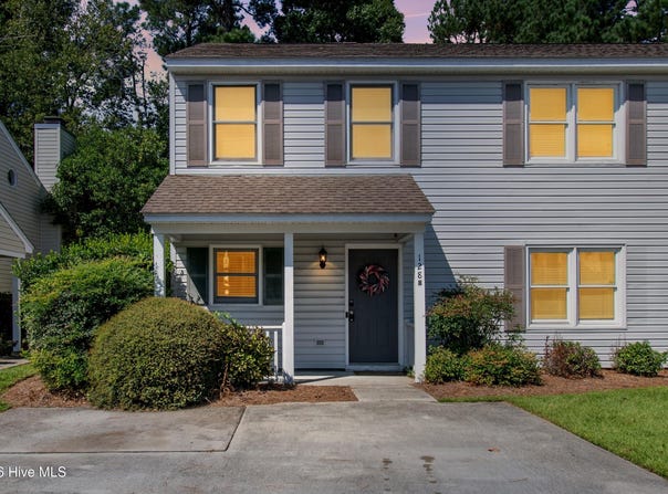 128 Lullwater Drive, Wilmington, NC 28403