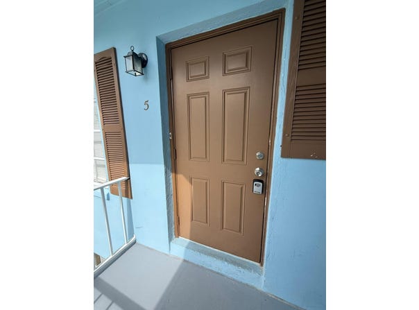4951 Wedgewood Way, West Palm Beach, FL 33417