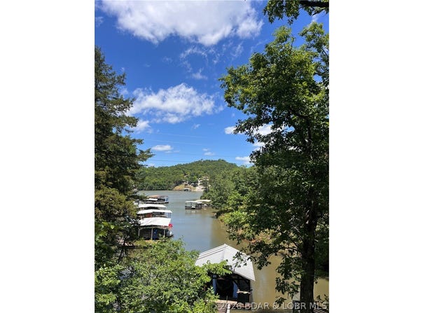 53 Kaus Way, Sunrise Beach, MO 65079