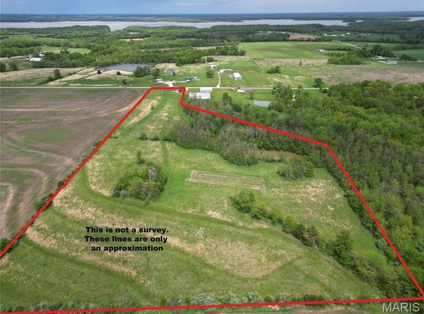 Monroe Road 581, Perry, MO 63462