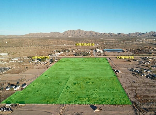 2021 Anthony Drive, Anthony, NM 88021