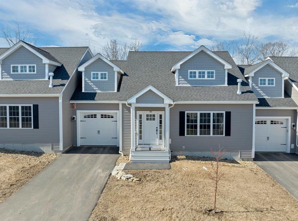 98 Brook Hill, Meredith, NH 03253