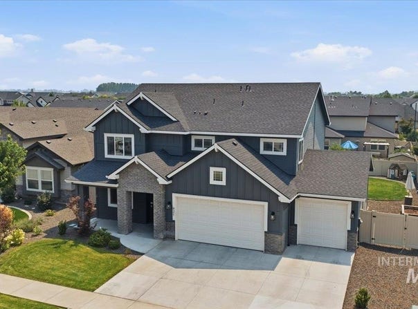 921 E Viedma St, Kuna, ID 83634
