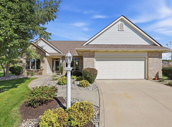 212 Fiddlers Cove, Fort Wayne, IN 46825-2163
