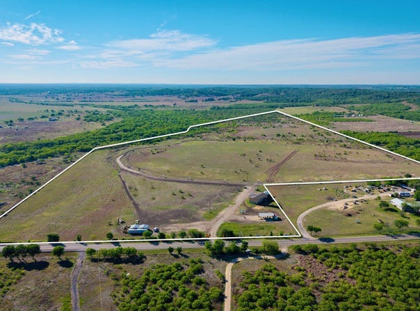 12601 Fm 20, Kingsbury, TX 78638