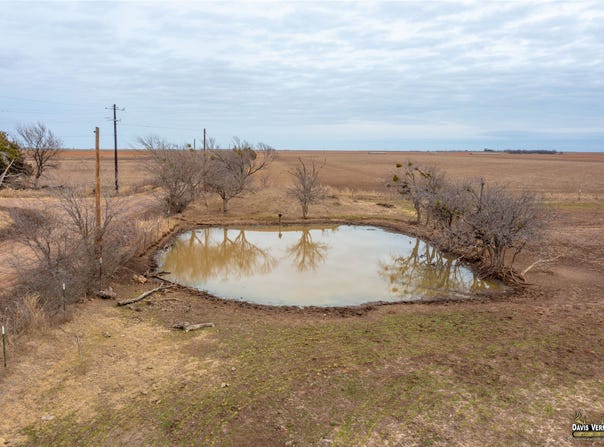 2 CR 4354, Munday, TX 76371