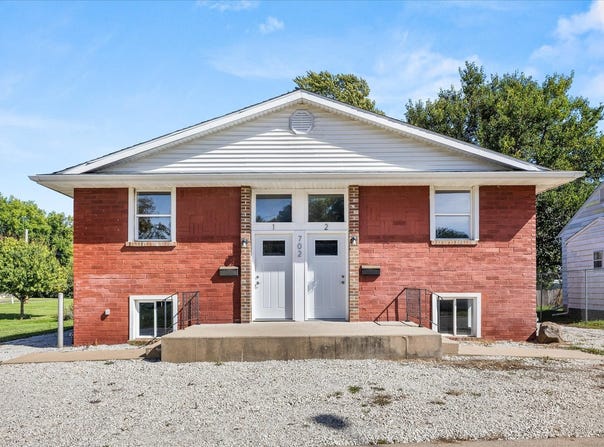 702 4th Avenue, Ottawa, IL 61350