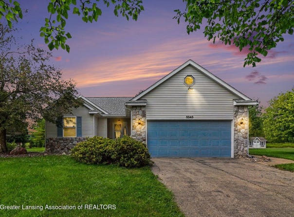 5243 Jamerlea Lane, Fowlerville, MI 48836