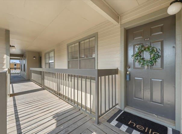 218 N Texas Boulevard, Denton, TX 76201