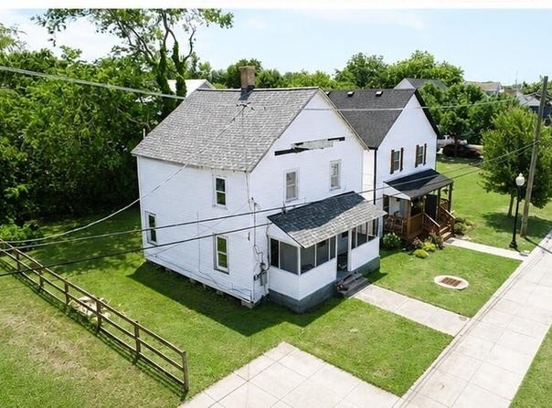 614 PEACH ST, CAPE CHARLES, VA 23310