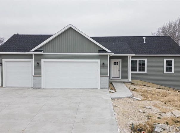 1768 Kyle Circle, Beloit, WI 53511