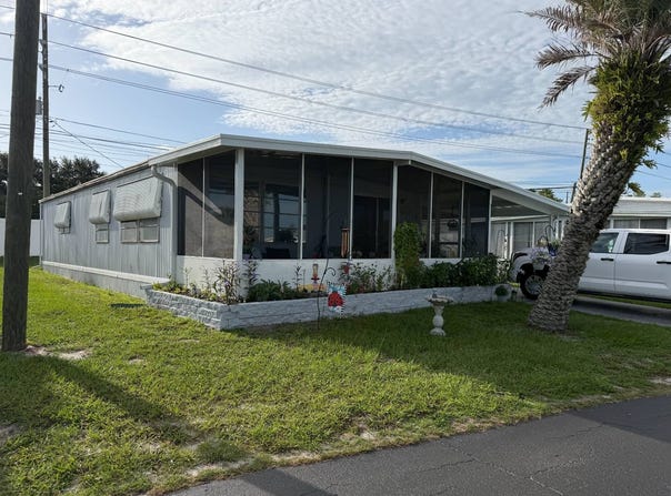 18 Ramada Dr, Debary, FL 32713