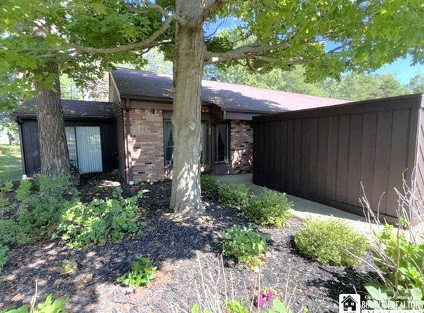 26 Susann Court, Fredonia, NY 14063