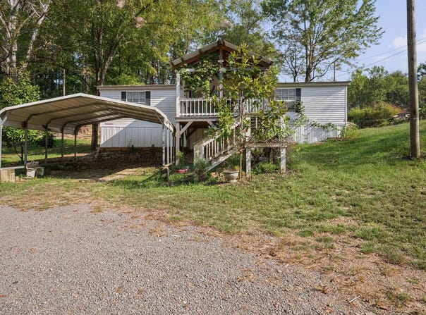 215 GARDNERS GIN Rd, Cordova, AL 35550