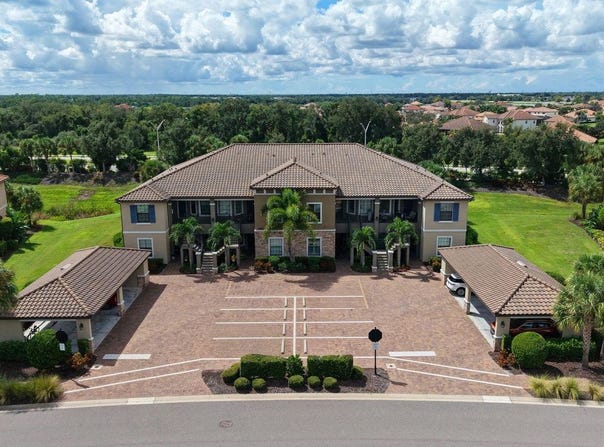 13702 MESSINA Loop, LAKEWOOD RANCH, FL 34211