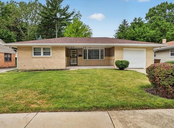 404 Fairview Boulevard, ROCKFORD, IL 61107