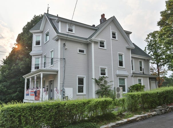 52 Shawmut Ave, Marlborough, MA 01752