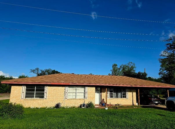 602 Hewitt Street, Groesbeck, TX 76642