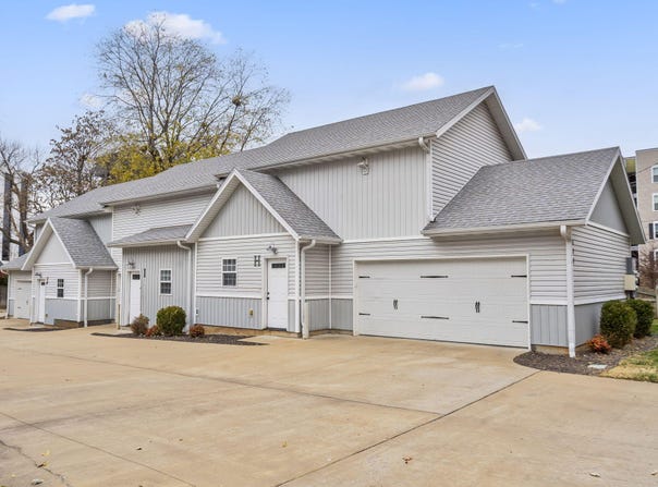 311 S Hampton Avenue, Springfield, MO 65806